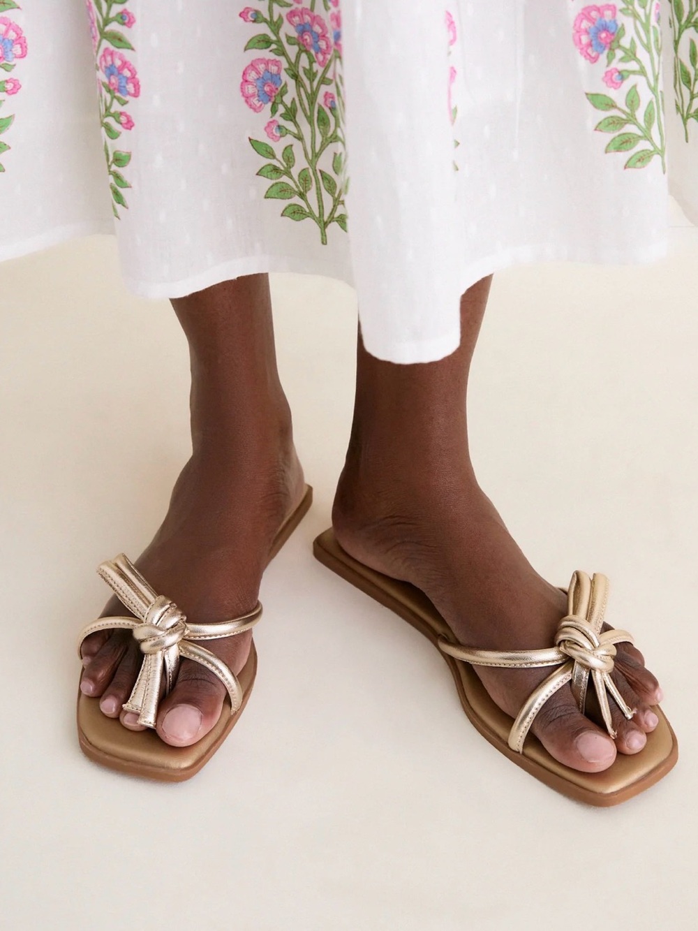 Tuckernuck Matisse Gold Ruthie Bow Sandal 10
